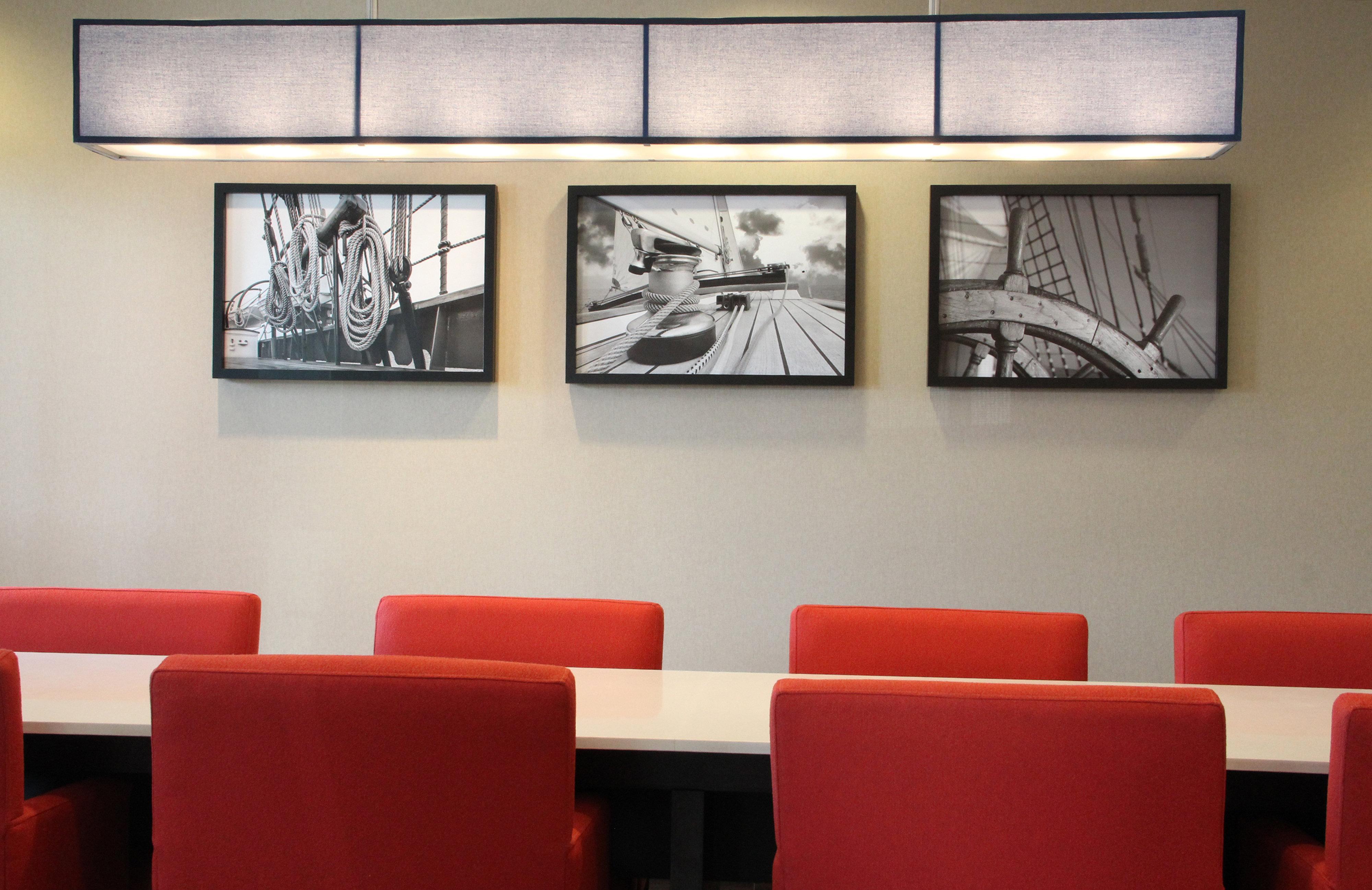 Holiday Inn Express & Suites Riverport Richmond By Ihg Экстерьер фото